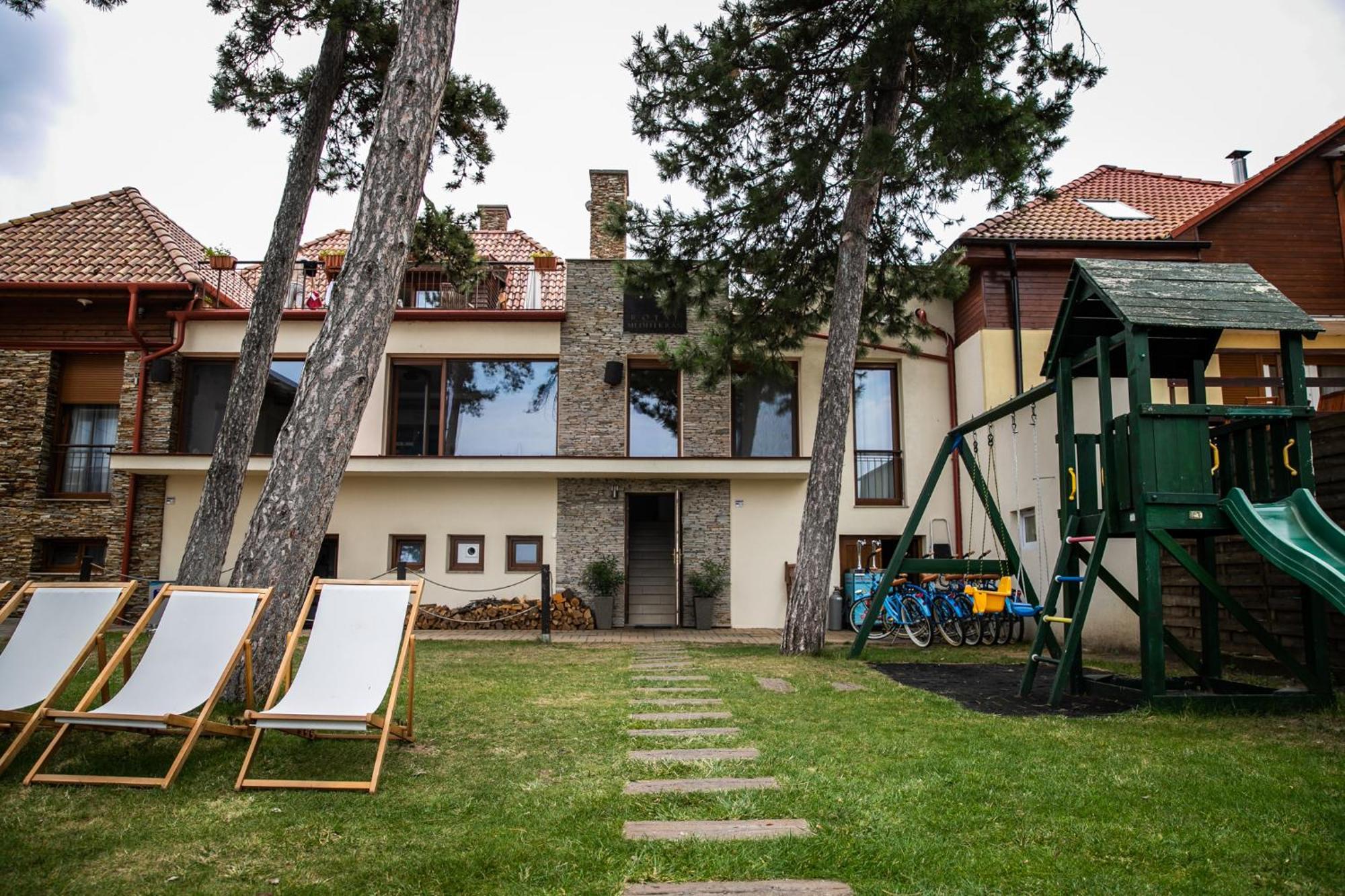 Royal Mediterran Siófok Exteriér fotografie