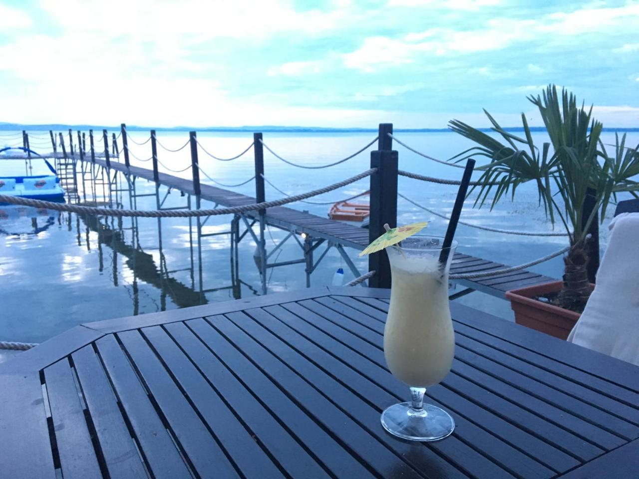 Royal Mediterran Siófok Exteriér fotografie